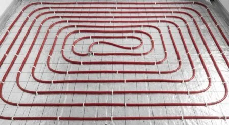 Unità interna Daikin Stylish compatta su parete chiara